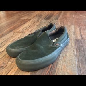 Army green vans slip-on pro’s